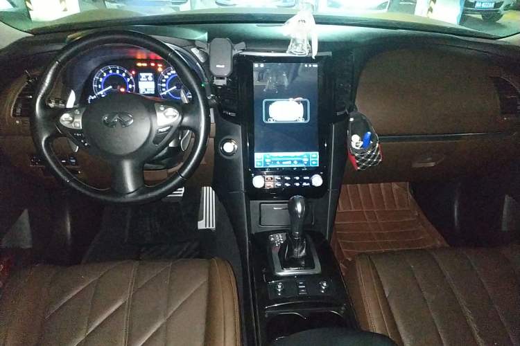 Used Infiniti FX 2013 FX37 Enhanced Upgrade Model
