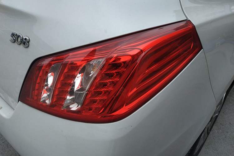 Used Peugeot 508 2011 2.3L Automatic Flagship Edition
