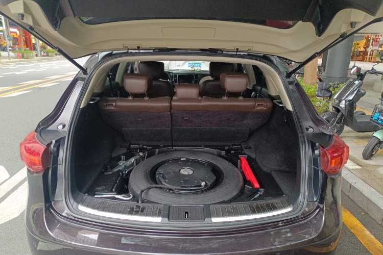 Used Infiniti FX 2010 FX35 Standard Edition
