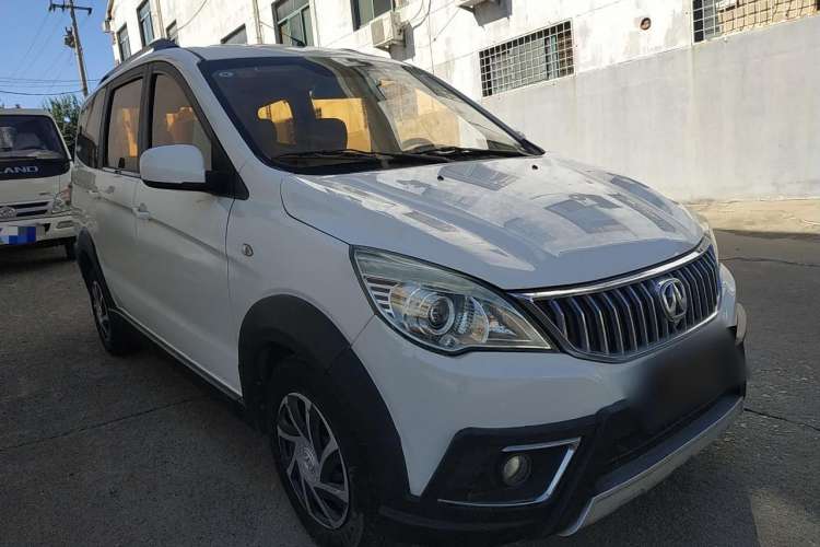 Used BAIC Weiwang M30 2017 1.5L M30S Standard DAM15DL
