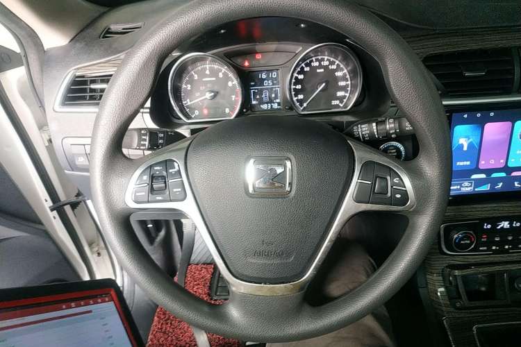 Used Zotye T600 2016 1.5T Manual Luxury Edition
