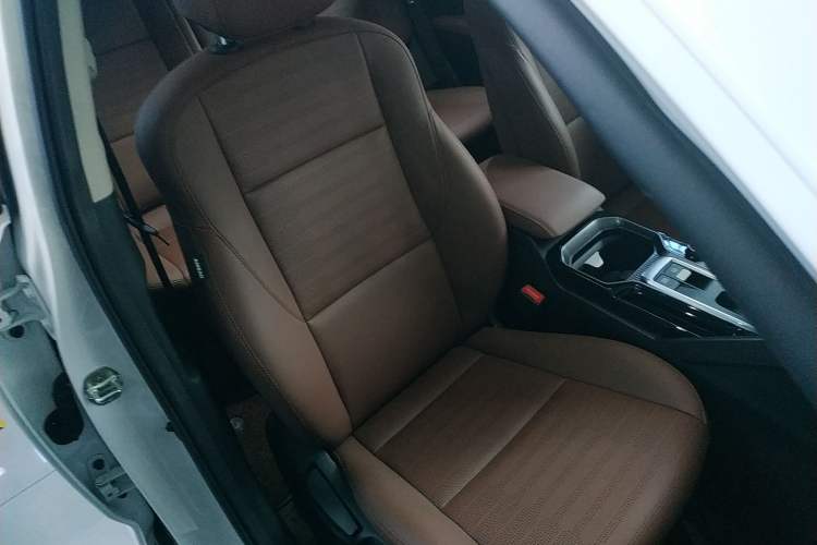 Used Kia Sportage R 2021 Ace 2.0L Splendid Edition
