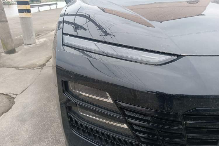 Used JETOUR Dashing 2022 1.6T DCT King PLUS Right Front Headlight