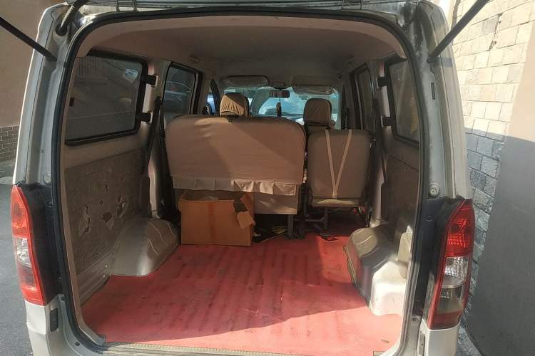 Used Wuling Rongguang V 2019 1.5L Practical Model China VI LAR