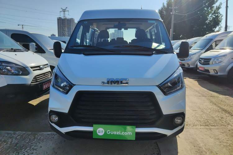 Used JMC Transit 2019 2.8T Commercial Version Long Wheelbase Mid-Roof 6-Seater Rear Single Tire China VI Emission Standard – JX493
