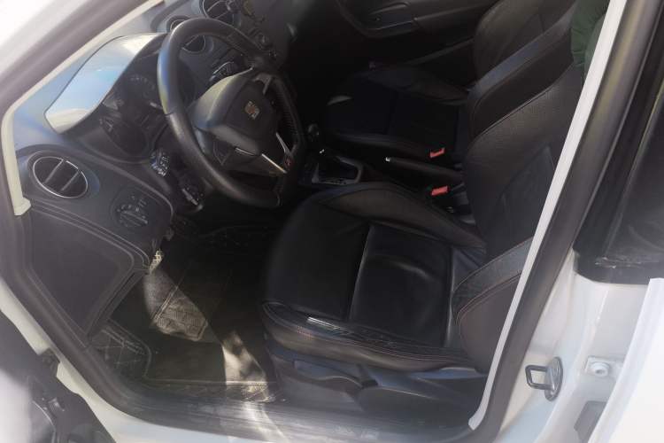 Used Seat Ibiza 2013 1.4TSI Travel Edition FR
