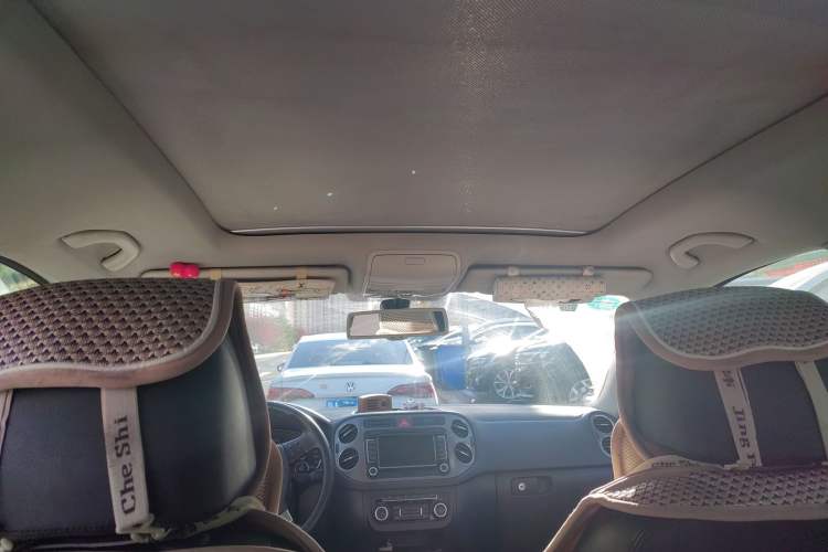 Used Volkswagen Tiguan 2009 2.0 TSI Luxury Edition Headliner