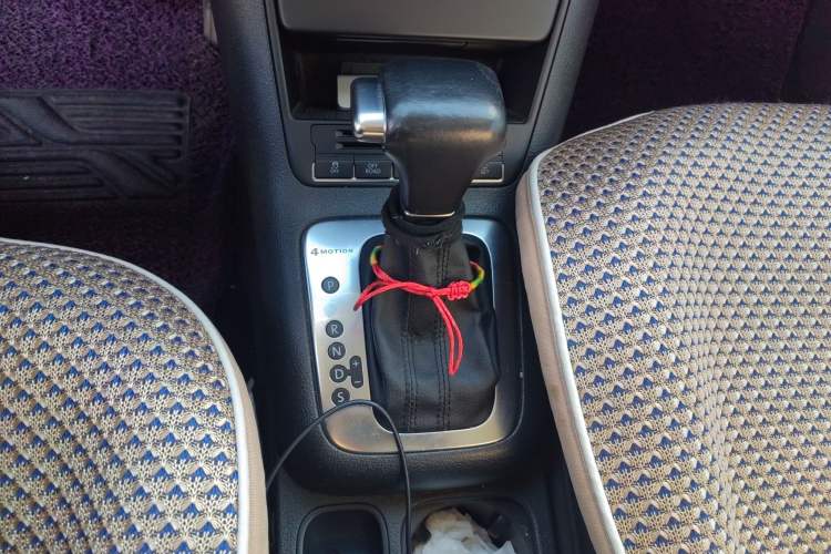 Used Volkswagen Tiguan 2009 2.0 TSI Luxury Edition Gear Lever