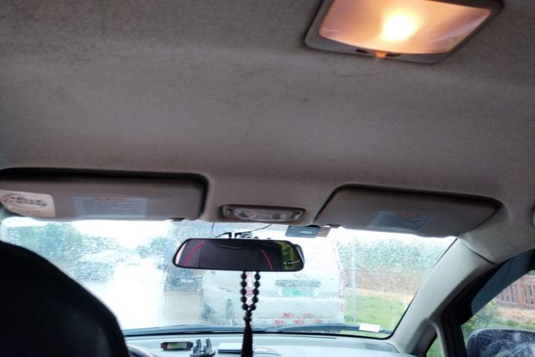 Used Suzuki Liana 2013 Hatchback 1.4L Manual Luxury Model
