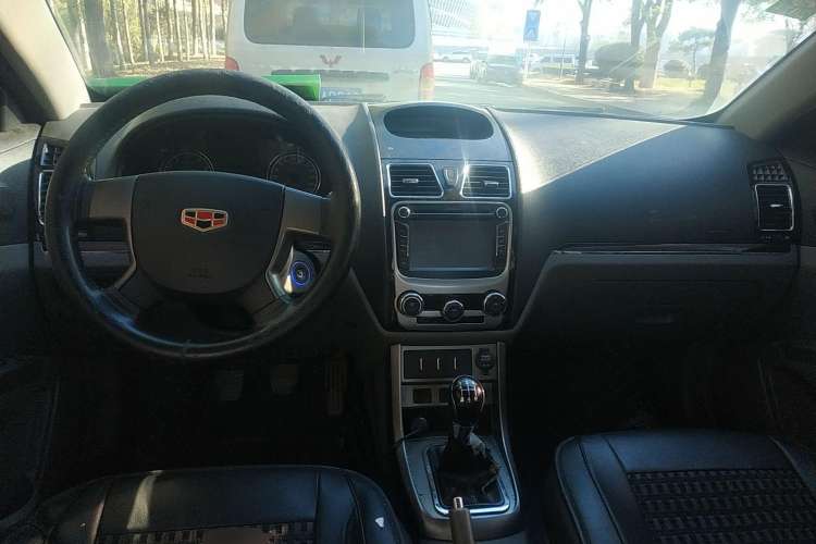 Used Geely Auto Classic Emgrand 2013 Sedan 1.5L Manual Entry-Level Model