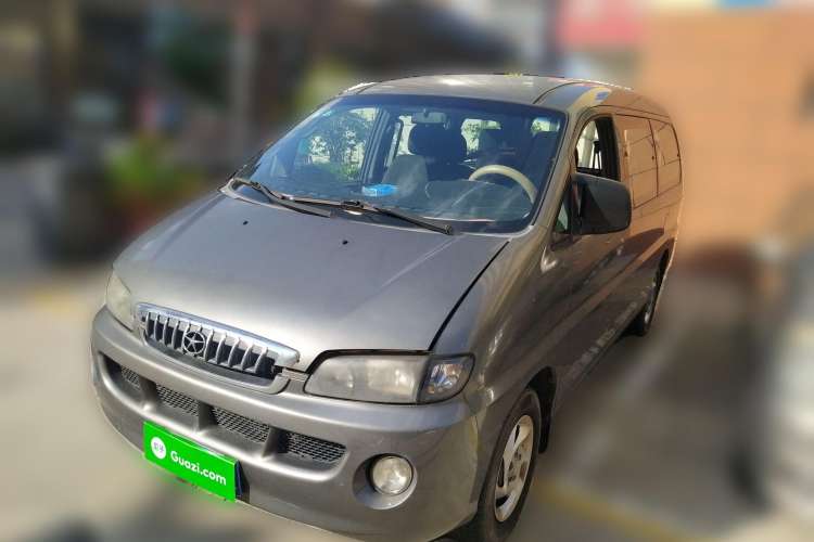 Used JAC Refine 2011 2.0L Shuttle Gasoline Standard Edition HFC4GA3