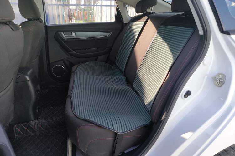 Used FORTHING Joyear S50 2020 1.6L Manual Luxury Model
