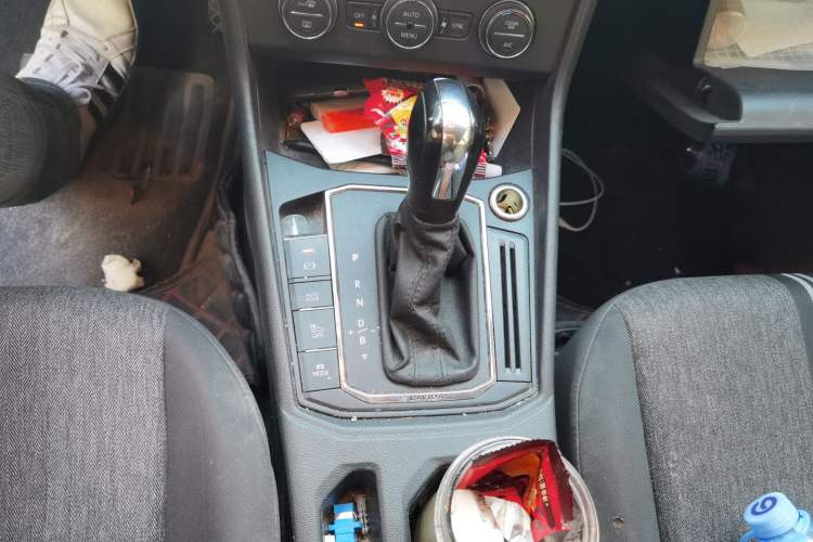 Used Volkswagen Lavida Pure Electric 2019 Enjoyment Edition Gear Lever