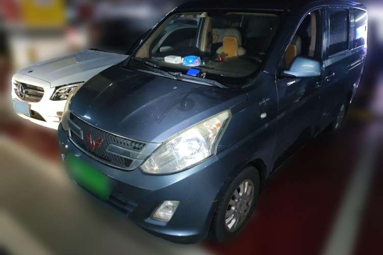 Used Wuling Rongguang V 2016 1.5L Standard Version