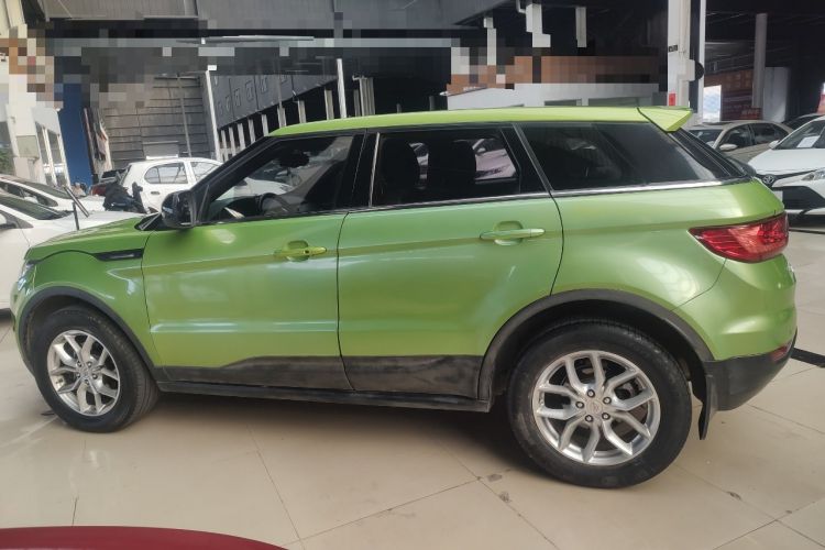 Used Land X7 2015 2.0T Panoramic Luxury Edition
