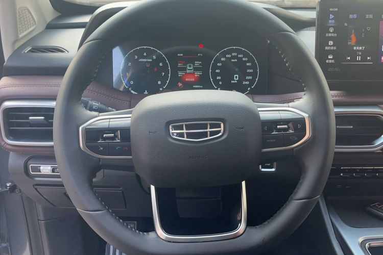 Used Geely Auto Haoyue 2022 1.8TD DCT Luxury 7-Seater
