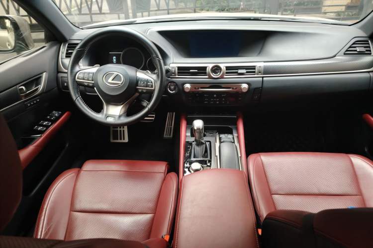 Used Lexus GS 2017 300 F SPORT
