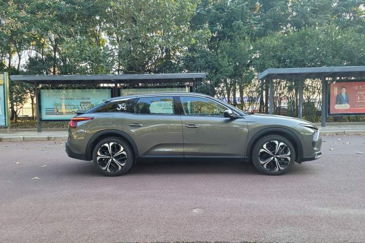 Used Citroen C5 X 2022 1.6T Flagship Extraordinary Edition – Year of the Tiger New Beginnings Version
