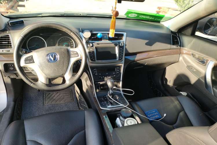 Used CHANGAN Raeton 2014 1.8T Automatic Prestige Anniversary Edition China IV Standard
