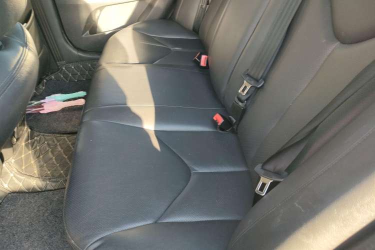 Used CHANGAN Raeton 2014 1.8T Automatic Prestige Anniversary Edition China IV Standard
