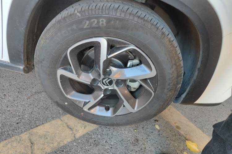 Used Citroen C3-XR 2021 190THP DCT ZhiShang Edition Right Front Wheel Hub