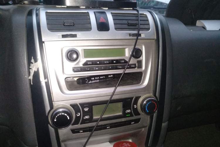 Used Jinbei Express 2020 2.0L Upgraded Version China VI Standard 6-Seater 1TZS