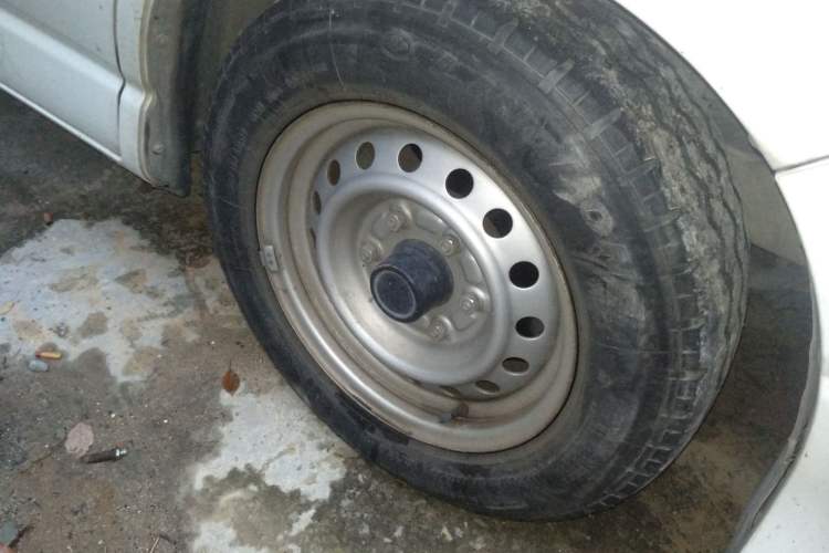 Used Jinbei Express 2020 2.0L Upgraded Version China VI Standard 6-Seater 1TZS