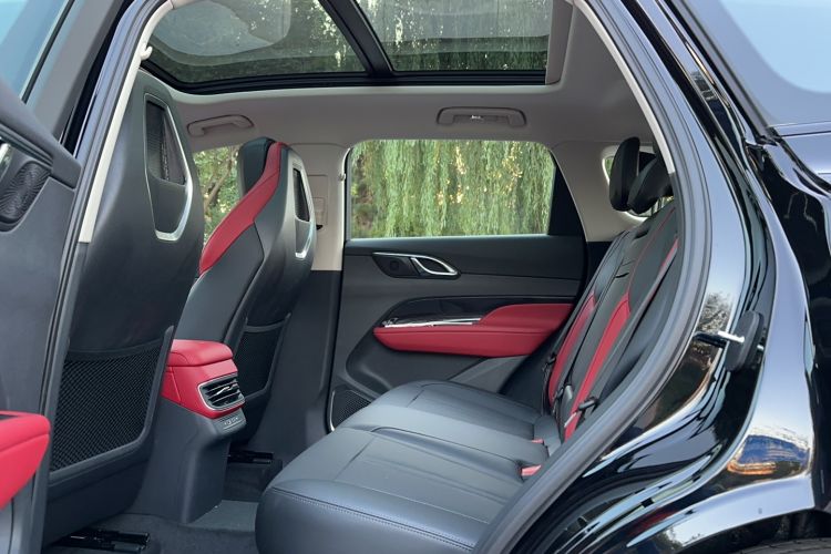 Used Hongqi HS3 2023 1.5T Two-Wheel Drive Shanwei Edition