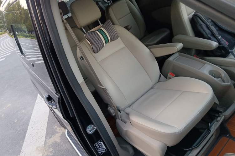 Used Ford Tourneo Custom 2020 2.0T Automatic Elite Version China VI Standard
