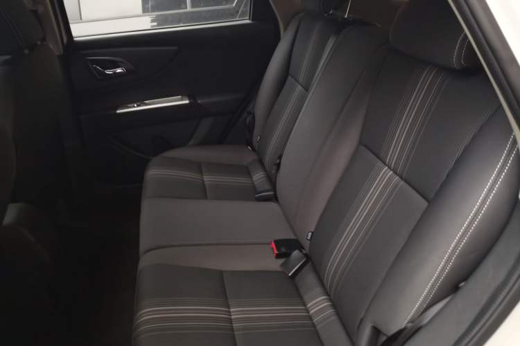 Used Dongfeng Aeolus AX3 2016 1.5L Manual ZhiKu Model
