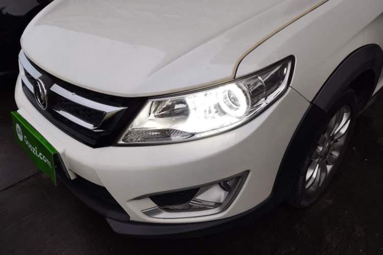 Used Dongfeng Aeolus AX3 2016 1.5L Manual ZhiKu Model
