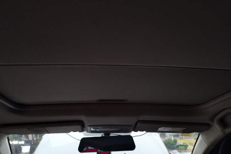 Used Dongfeng Aeolus AX3 2016 1.5L Manual ZhiKu Model
