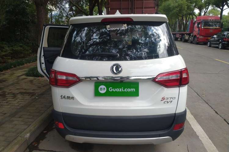 Used Dongfeng Fengon 370 2018 S370 1.5L CVT Luxury 7-Seater