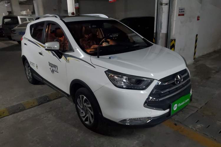 Used JAC Refine S3 2016 1.5L CVT Luxury Smart Premium Edition
