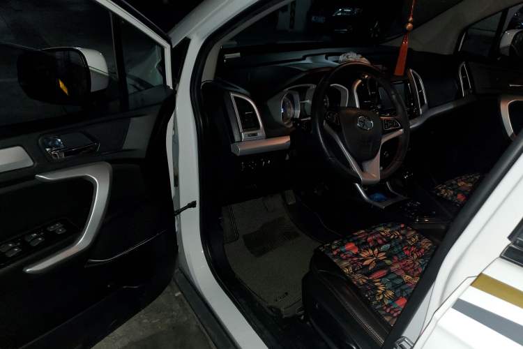 Used JAC Refine S3 2016 1.5L CVT Luxury Smart Premium Edition
