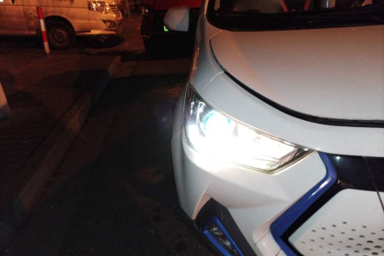 Used JAC iEV6E 2018 Sport Version iEV6E Smart Edition Right Front Headlight