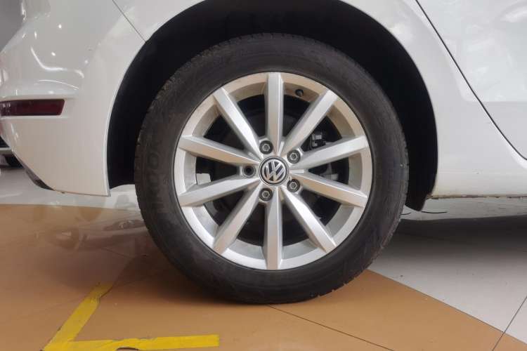 Used Volkswagen Golf Sportsvan 2019 280TSI Automatic Trendy Model China VI Standard
