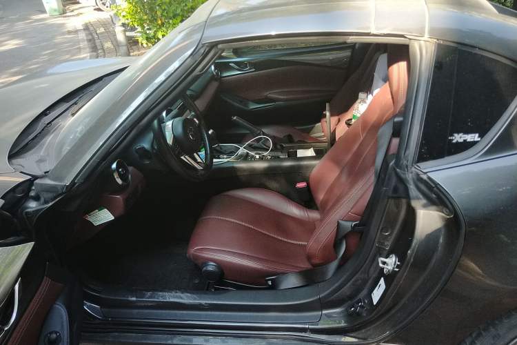 Used Mazda MX-5 2018 2.0L RF Platinum Steel Gray
