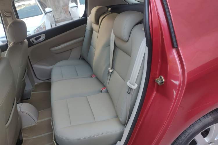 Used Peugeot 307 2013 Hatchback 1.6L Automatic Comfort Edition