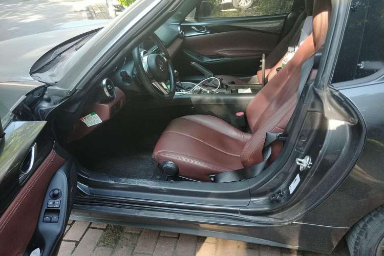 Used Mazda MX-5 2018 2.0L RF Platinum Steel Gray
