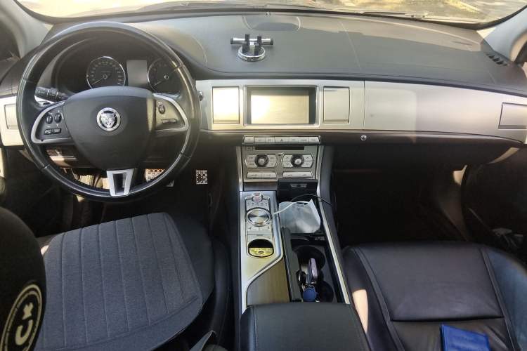 Used Jaguar XF 2013 XF 2.0T Luxury Edition
