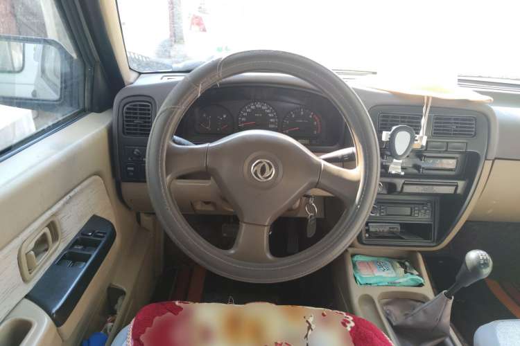 Used Dongfeng Ruichi 2013 2.2T Diesel Two-Wheel Drive Standard Version ZD22TE