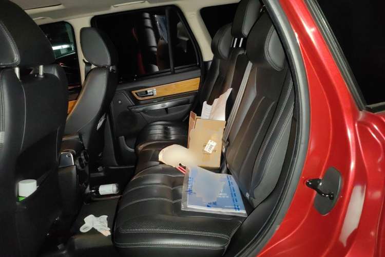 Used Land Rover Range Sport 2012 3.0 TDV6 HSE Diesel Edition Left Rear Seat