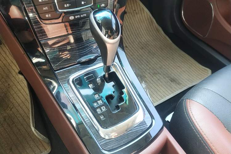 Used BYD Surui 2015 1.5L Automatic Luxury Model