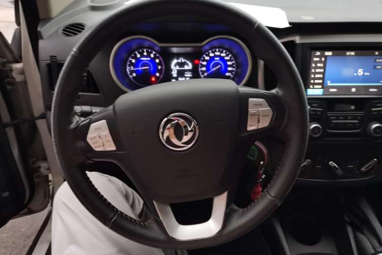 Used Dongfeng Aeolus AX3 2016 1.5L Manual ZhiKu Model
