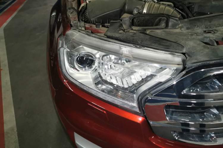 Used Ford Everest 2016 2.0T Gasoline Automatic 4x4 Flagship Edition
