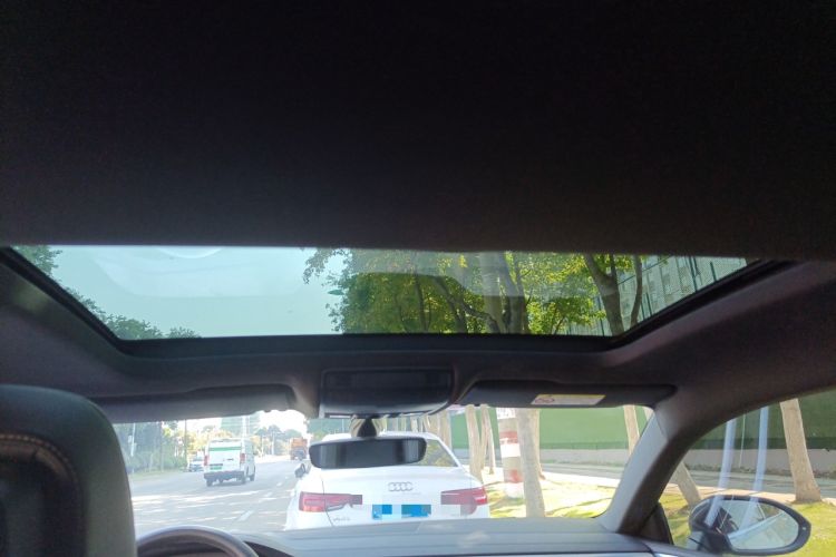 Used Volkswagen CC 2023 330TSI Ignite Edition
