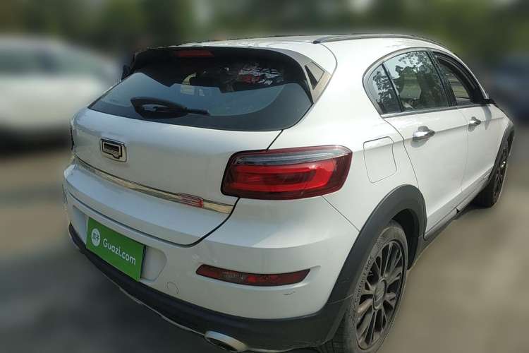 Used Qoros 3 2015 Urban SUV 1.6T Automatic Xuan Dong Party Edition Rear Right 45 Deg