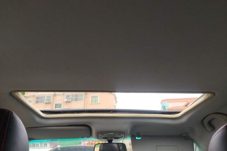 Used Brilliance V5 2014 1.5T Automatic Two-Wheel Drive Sport Model