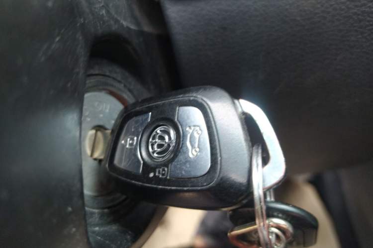 Used Brilliance V5 2014 1.5T Automatic Two-Wheel Drive Sport Model